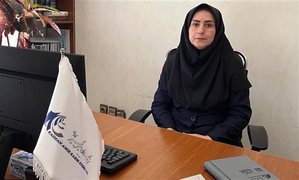 مهزاد آزاده، سرپرست مدیریت برنامه‌ریزی و فاوا و مدیر تعالی سازمانی شركت فولاد امیركبیر كاشان،ضمن تبریك این موفقیت بزرگ به تشریح مسیر دستیابی به این جایگاه پرداخت.