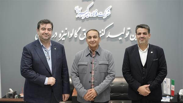 حضور مدیركل مدیریت بحران استانداری اصفهان در غرفه فولاد امیركبیر كاشان
